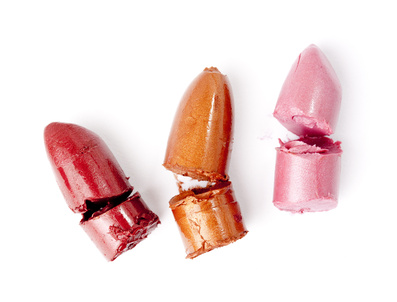 how-to-fix-broken-lipstick.jpg